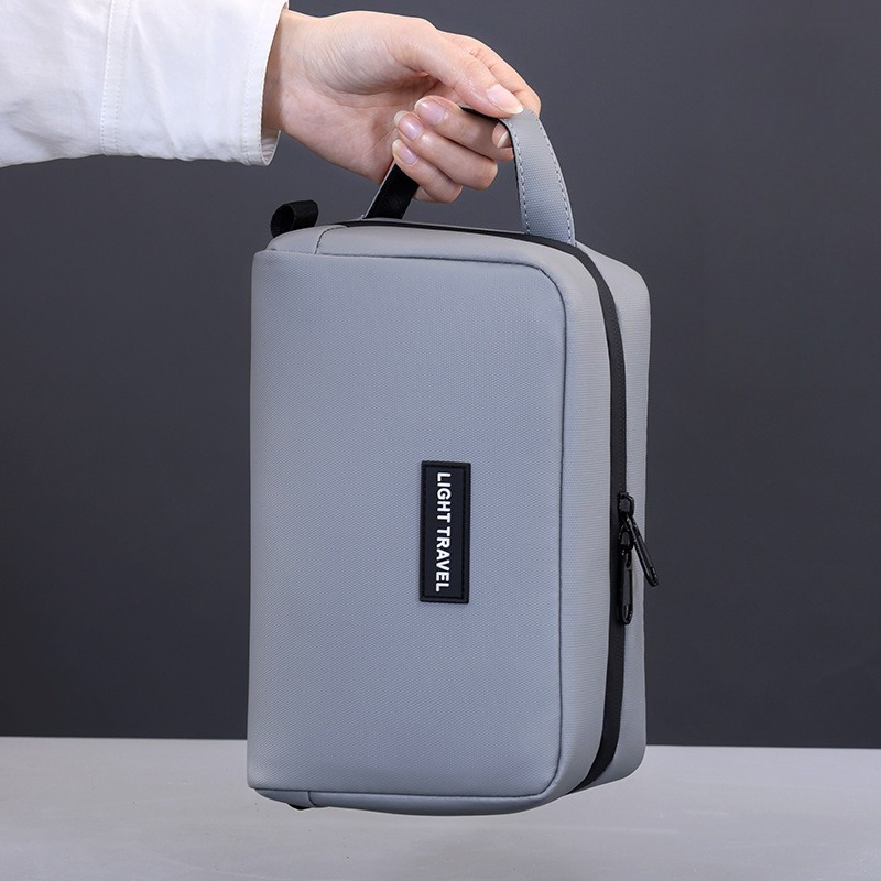 Waterproof Handheld Makeup Bag - Men'S Grooming Makeup 评论和价格